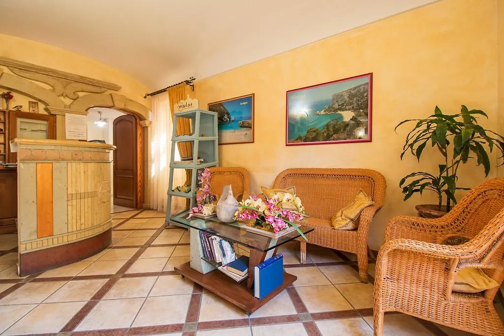 Hotel San Francisco Cala Gonone 3*,  Italia